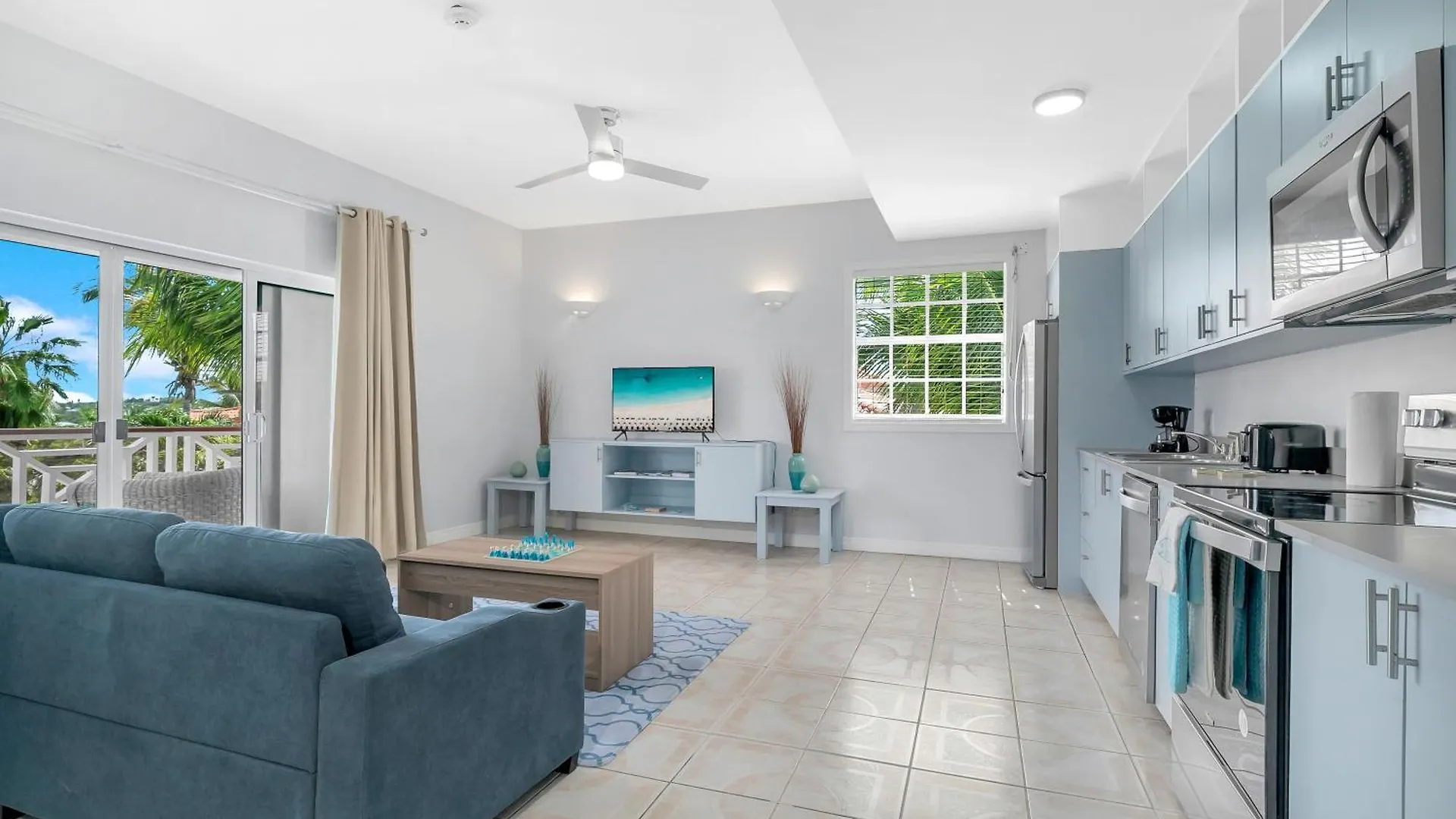 Apartman Serene Penthouse Oasis, Pool, Steps From The Beach The Bight Settlements Turks és Caicos szigetek